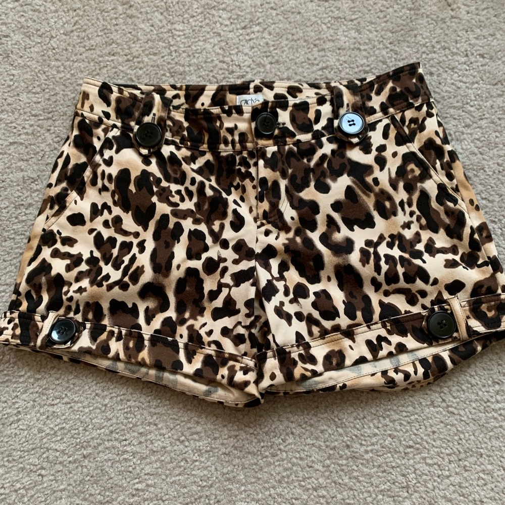 Cache Cheetah Shorts